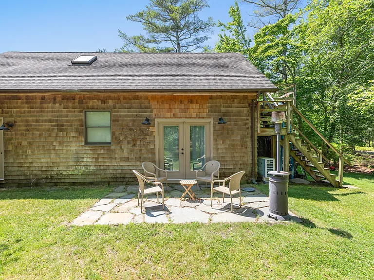 38 Swamp Rd — Photo 8