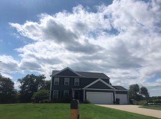 1163 Crystal Way Ct, Middleville, MI 49333