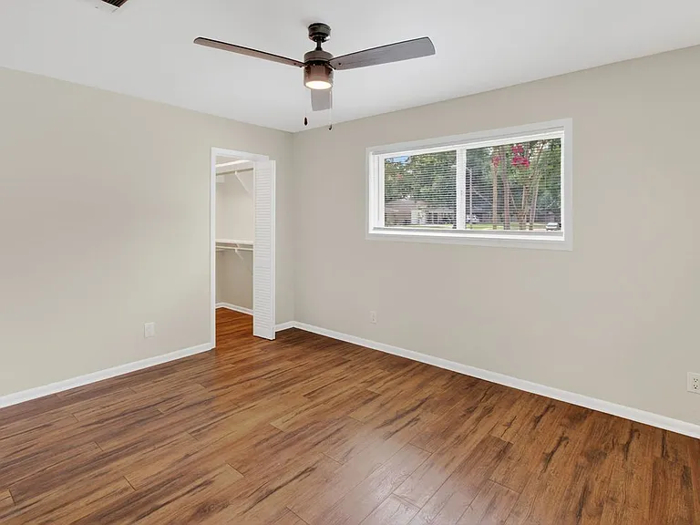 5502 Effingham Dr — Photo 23