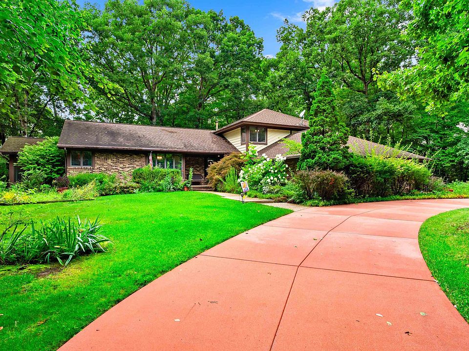 1st image of 12205 N Wake Robin Way