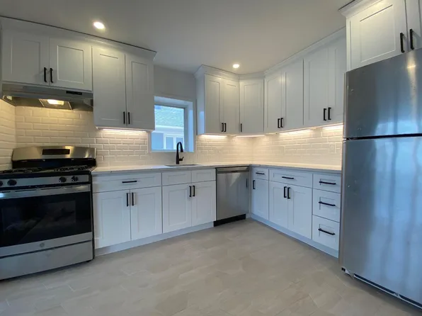 16358 87th St, Howard Beach, NY 11414