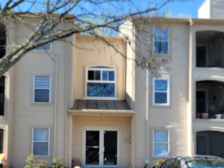 40 Hearthstone Ct #G — Photo 1