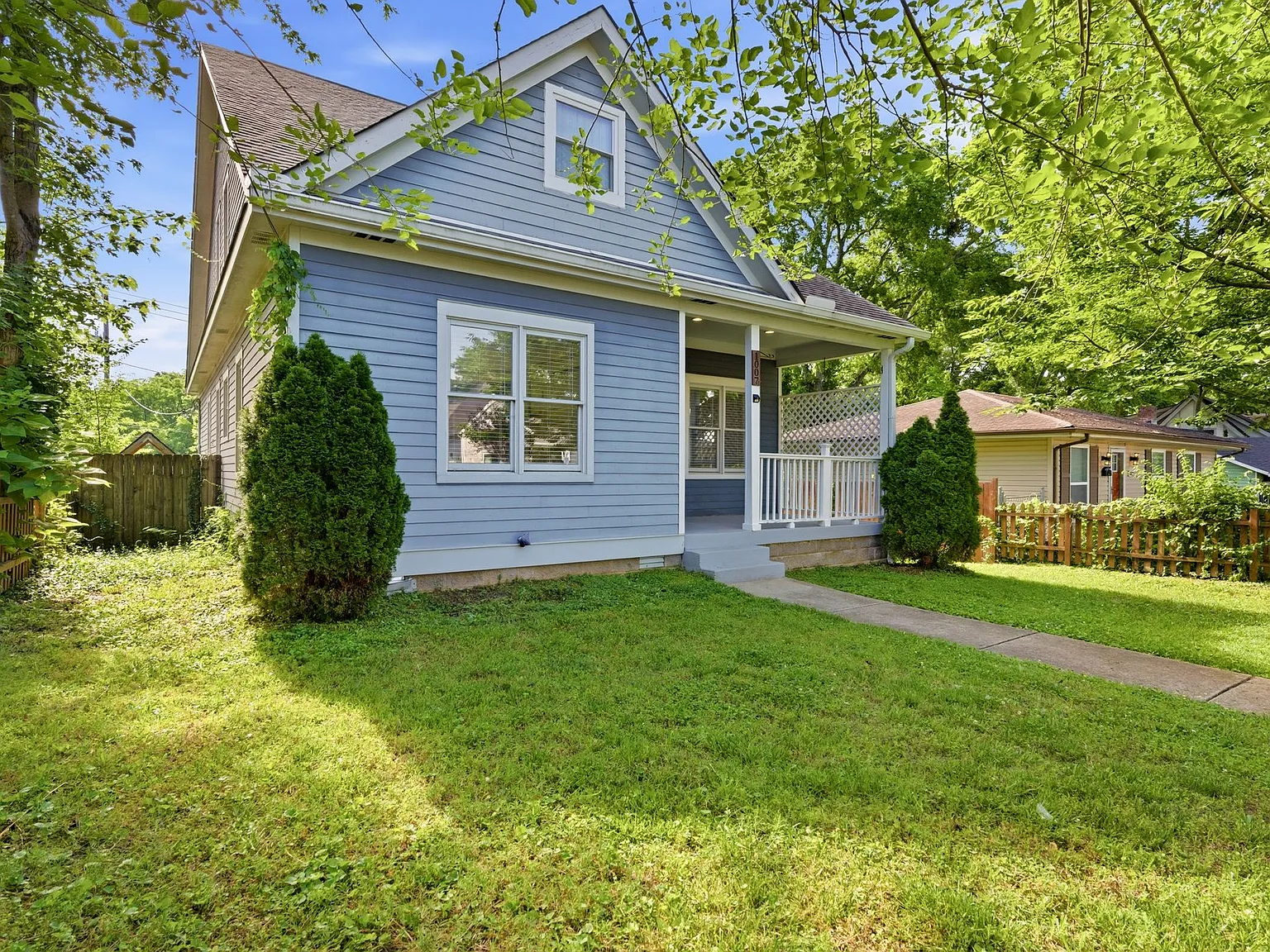 4 bed, 2.5 bath, 2375 sqft, $3,450 — Photo 4
