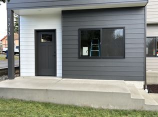 1215 D Ave, Anacortes, WA 98221