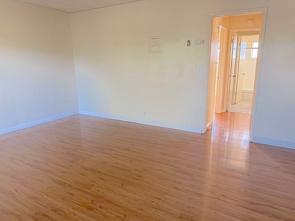 4th image of 4235 Tyler Ave #Ff3aded4c