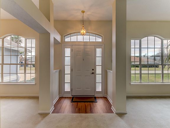 2nd image of 30610 Forest Parke Dr