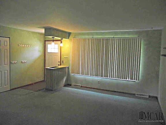 2nd image of 7307 Edinburgh Dr