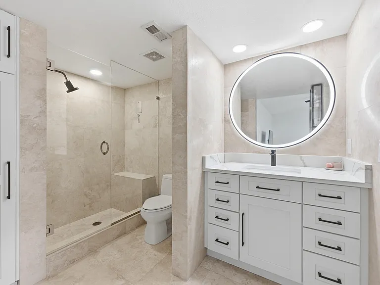 1155 Lake Shore Dr #202 — Photo 38