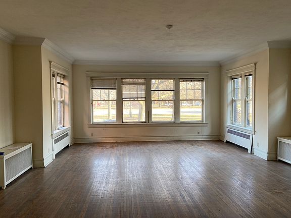 5th image of 2050 N Humboldt Blvd