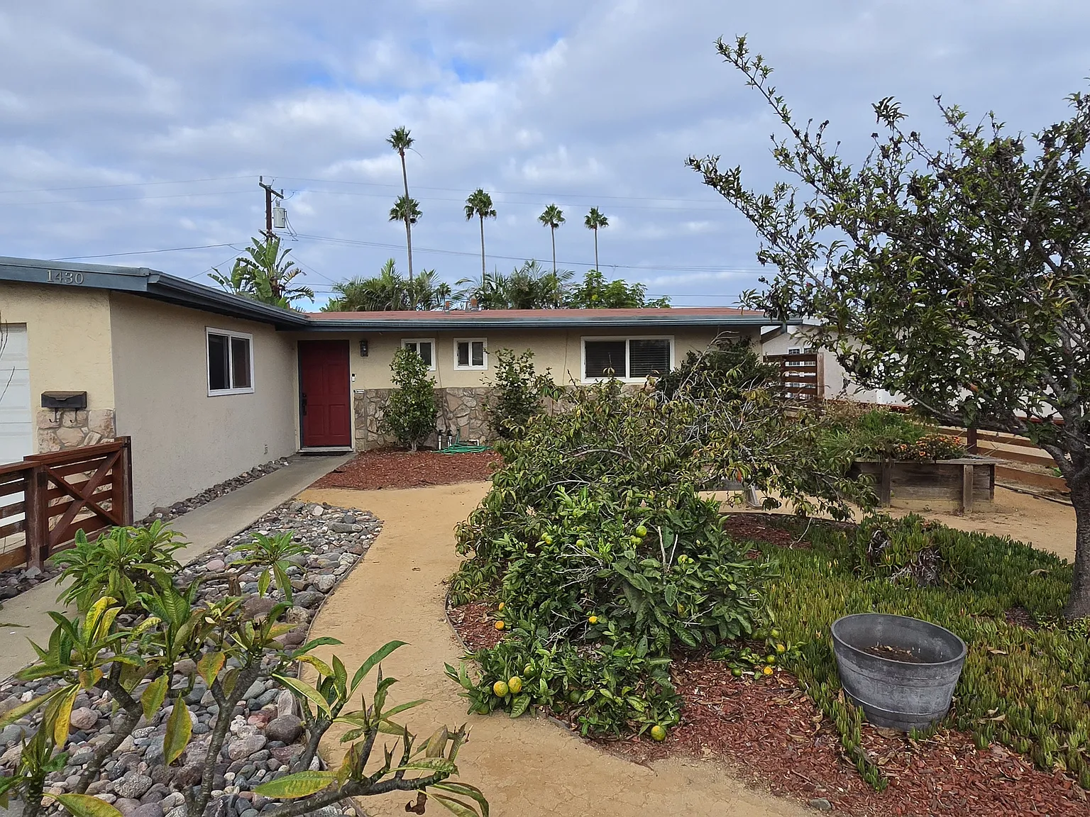 3 bed, 1570 sqft, $3,600 — Photo 3