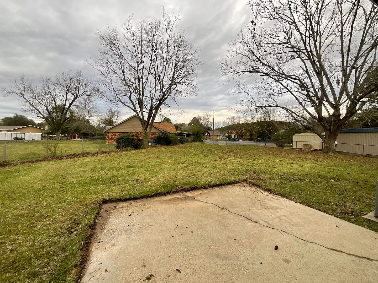 Clarence Avenue 112 — Photo 2