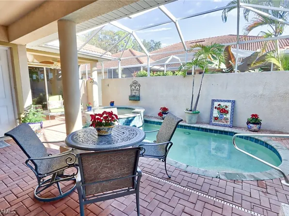 5526 Cheshire Dr, Fort Myers, FL 33912