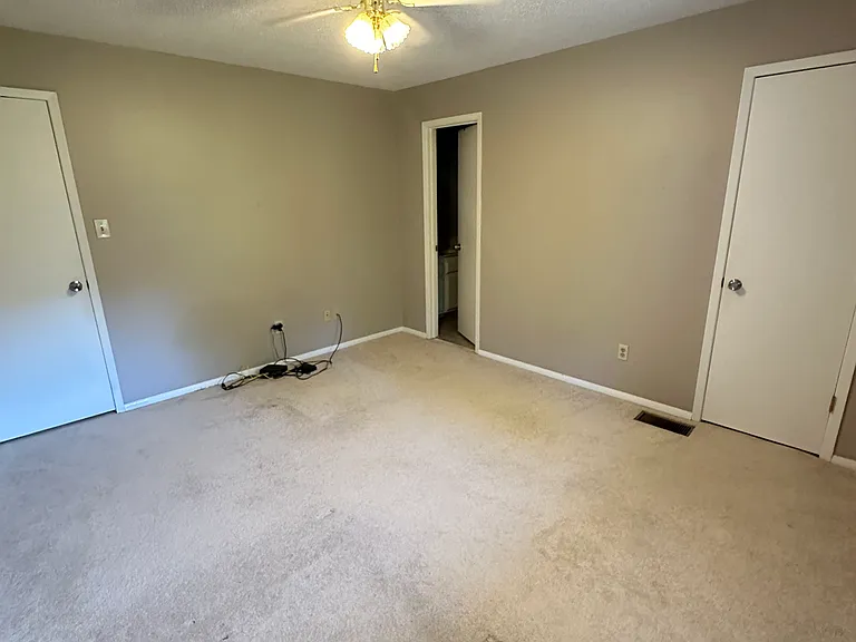 505 Running Brook Rd — Photo 16