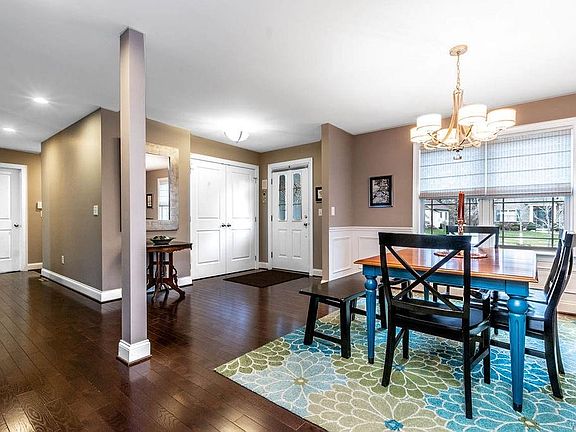 4th image of 6818 Ava Ln