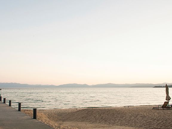 Sandy Beach Shared w/4