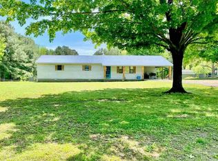 276 Short St, Hornbeak, TN 38232