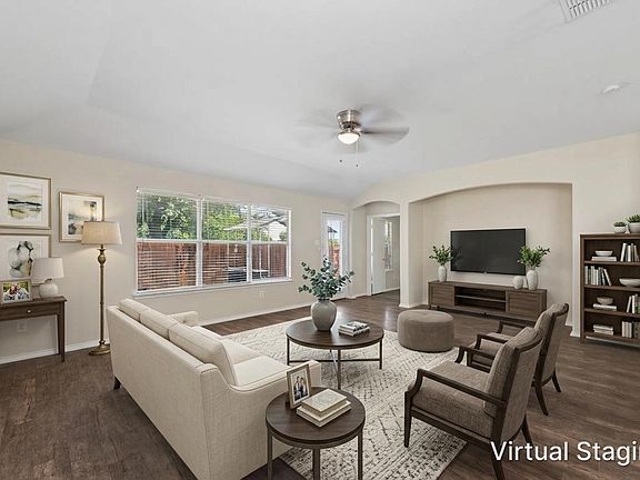 2nd image of 1113 Mockingbird Dr