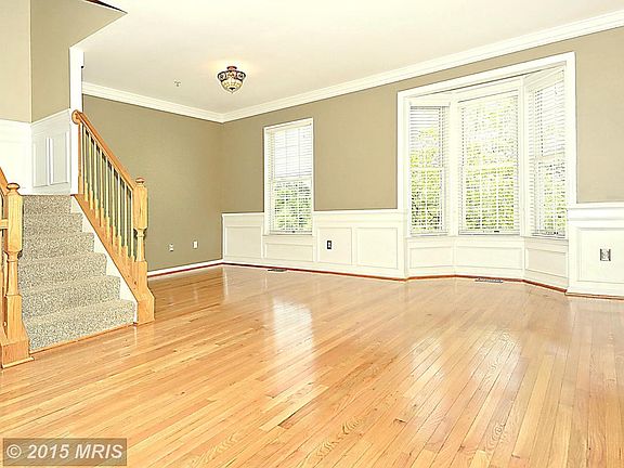 Light and Bright with Gleaming Hardwoods!