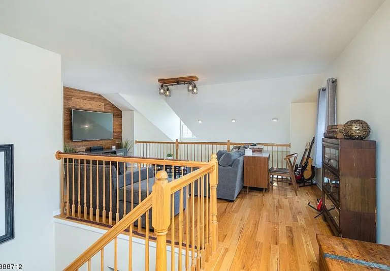 137 Riverwalk Way — Photo 12