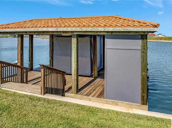 156 Chateau Way, Pt O Connor, TX 77982