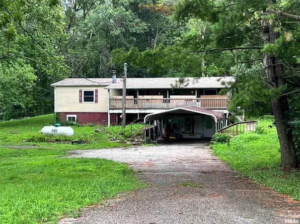 1672 Mount Zion Rd, Jacksonville, IL 62650