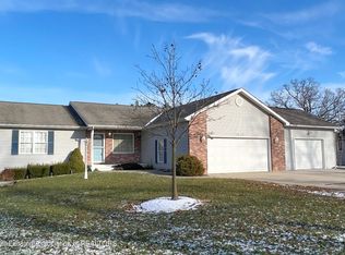 7920 Clark Rd, Grand Ledge, MI 48837