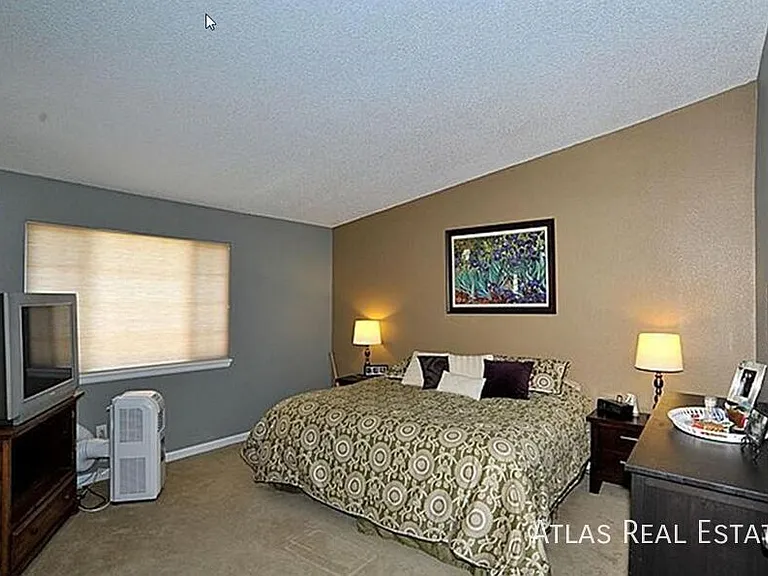 10694 Asbury Ave #107 — Photo 10