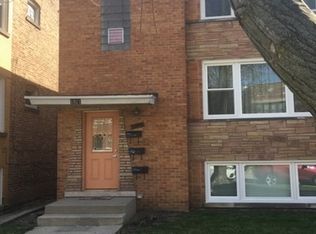 1821 Grove Ave APT 1, Berwyn, IL 60402