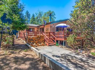 52161 Round Robin Dr, Idyllwild, CA 92549
