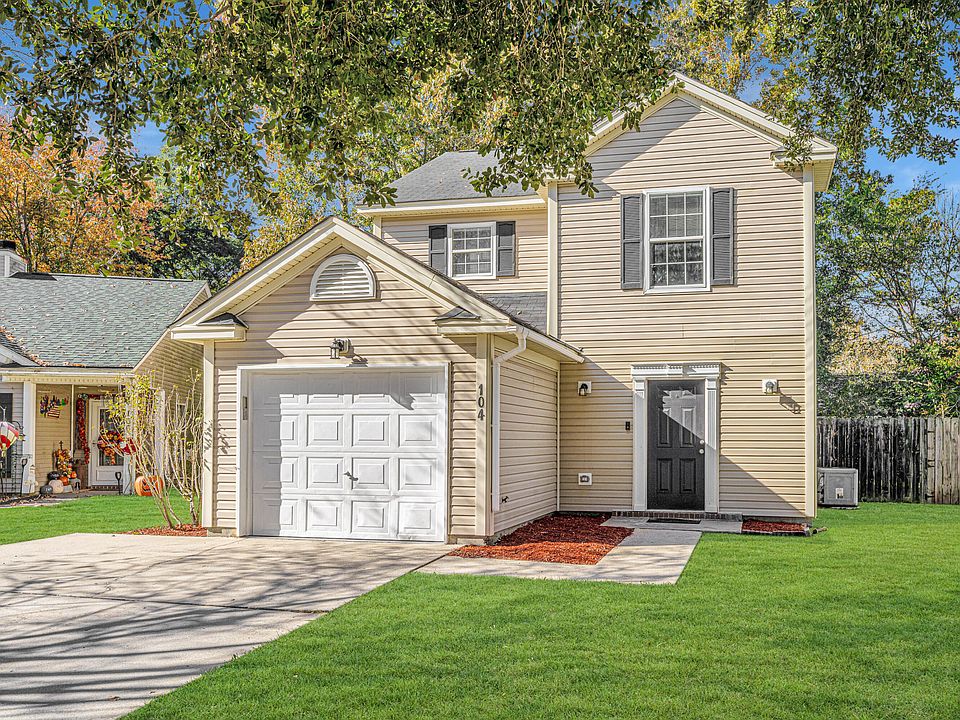 1st image of 104 Brighton Ln