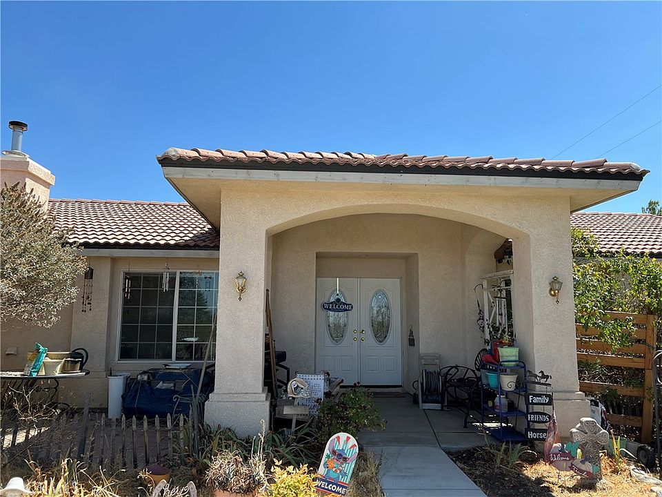 1st image of 2825 Del Rosa Rd