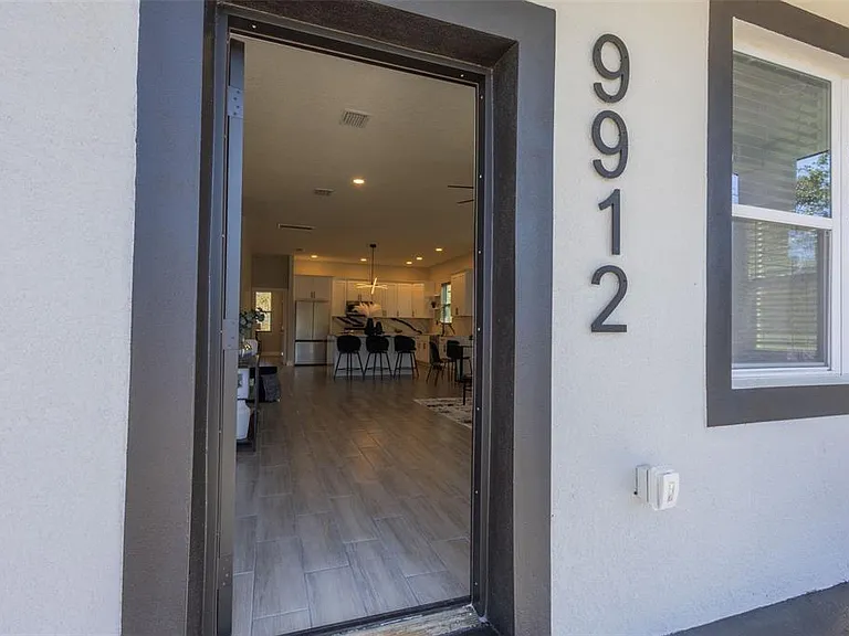 9912 Golden Loop — Photo 7