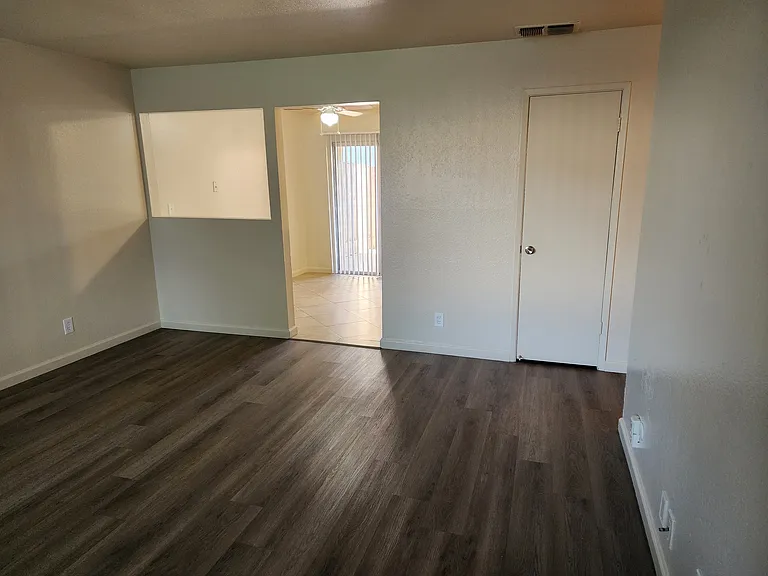 3080 Peach Ave — Photo 13