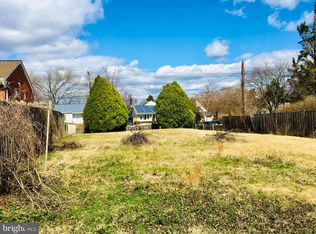 413 McArthur Dr, Rockville, MD 20850