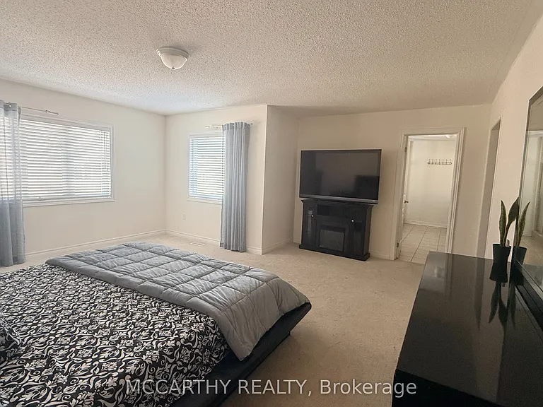 124 Johnson Dr — Photo 31
