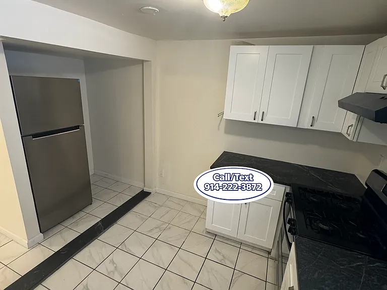 149 Waverly St #1 — Photo 3