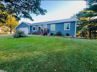 951 Oak Rd, Harlan, IA 51537