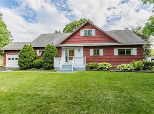 51 Colleen Way, Pittsford, NY 14534