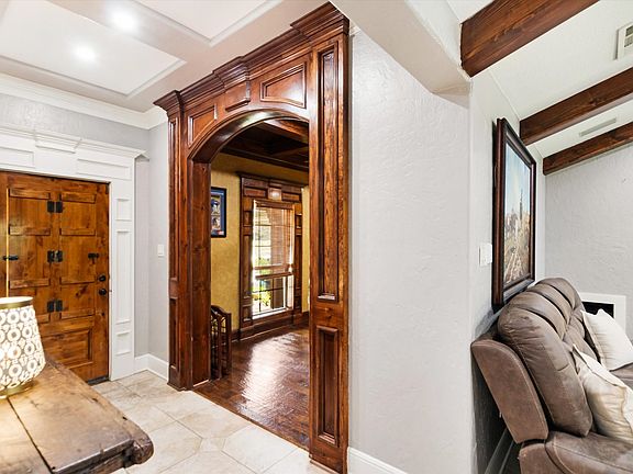 5th image of 1616 Springbrook Dr