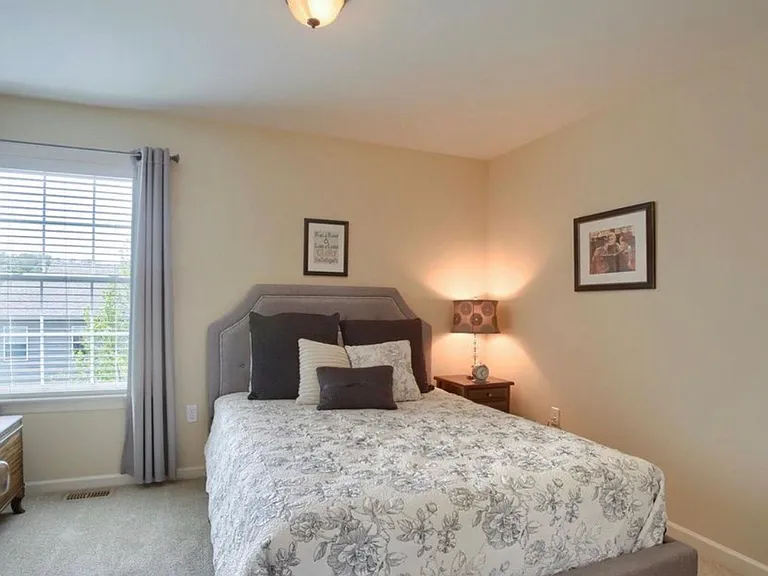 834 Northern Spy Dr — Photo 10