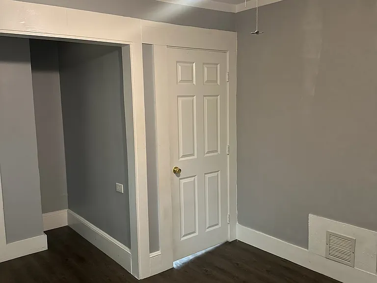 619 Union St #4 — Photo 7