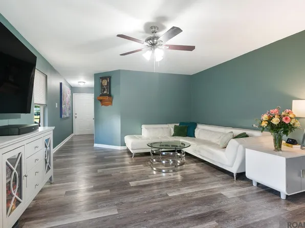 26197 Bobby Gill Rd, Denham Springs, LA 70726