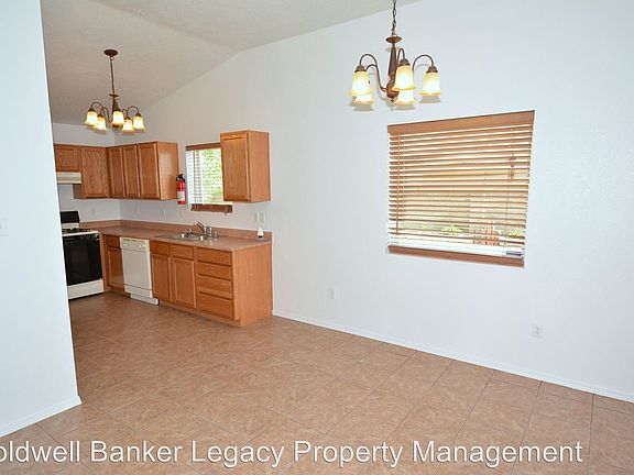 3rd image of 6015 Murcia Ave NW