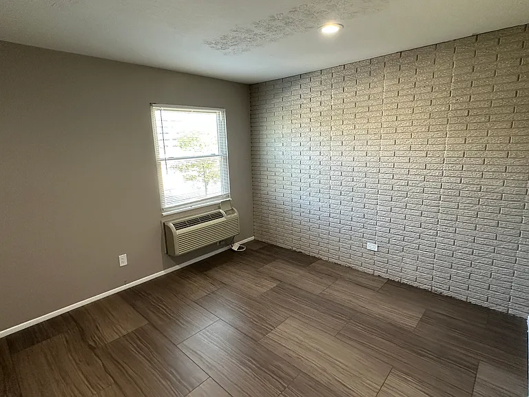 4012 Dupont Cir #307 — Photo 9