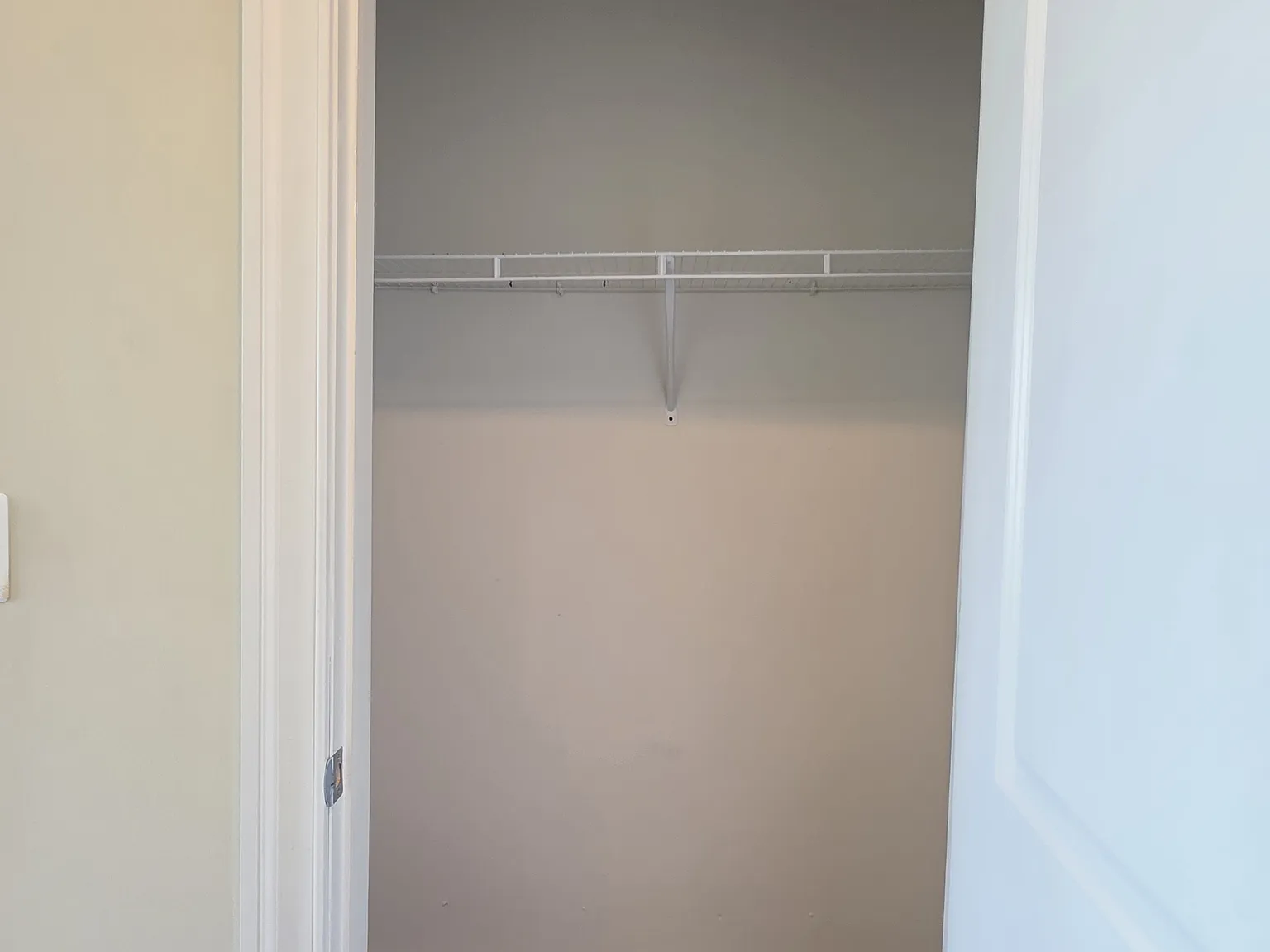 252 N Christopher Columbus Blvd — Photo 4