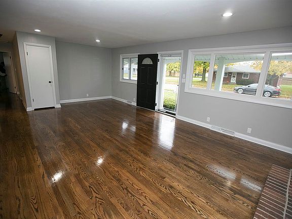 4th image of 2523 Gordon Cir