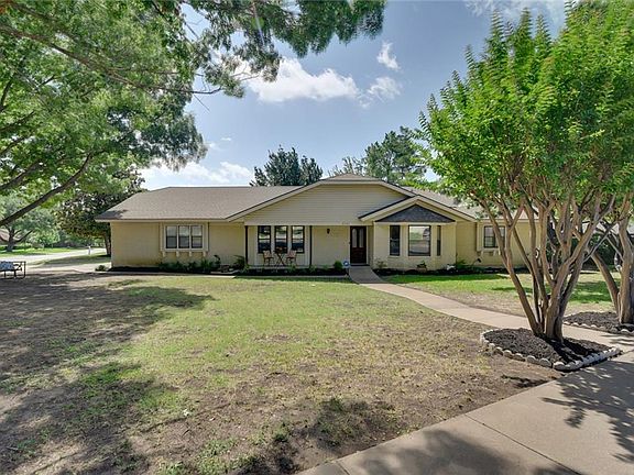 2nd image of 6301 Winn Dr