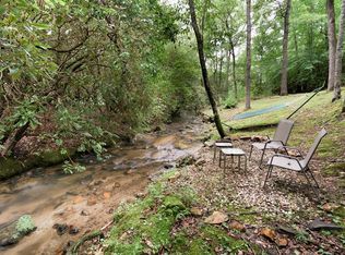 125 Jess Hooper Dr, Hayesville, NC 28904