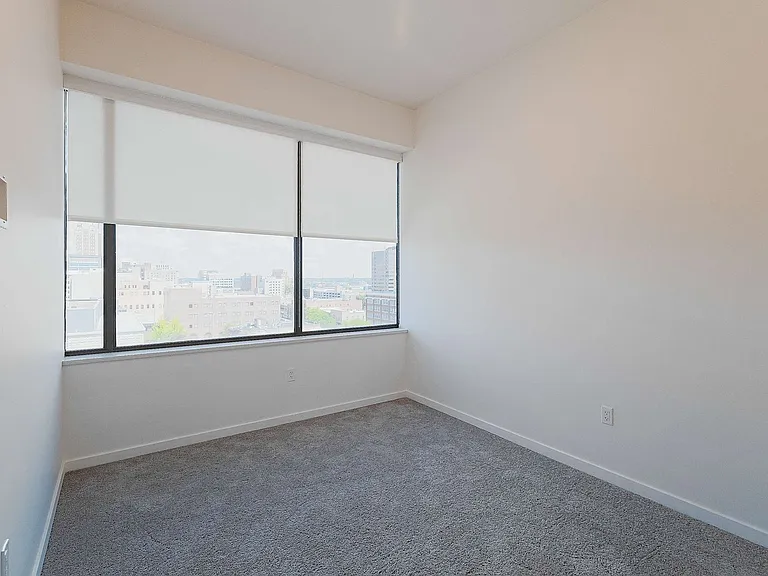 501 S Capitol Ave — Photo 149
