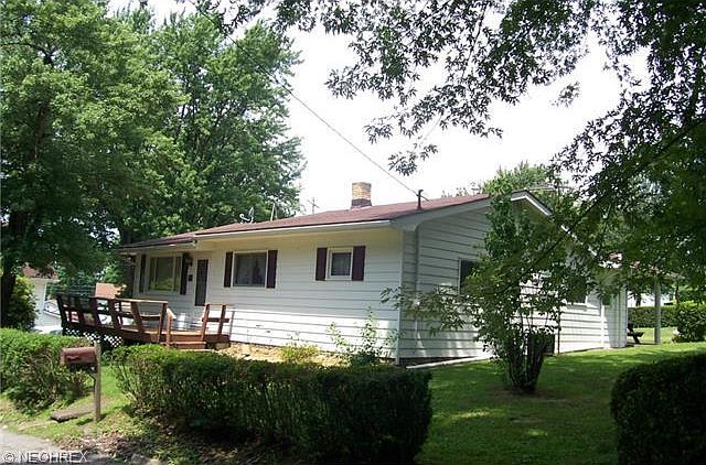1st image of 815 Ashbaugh Ln